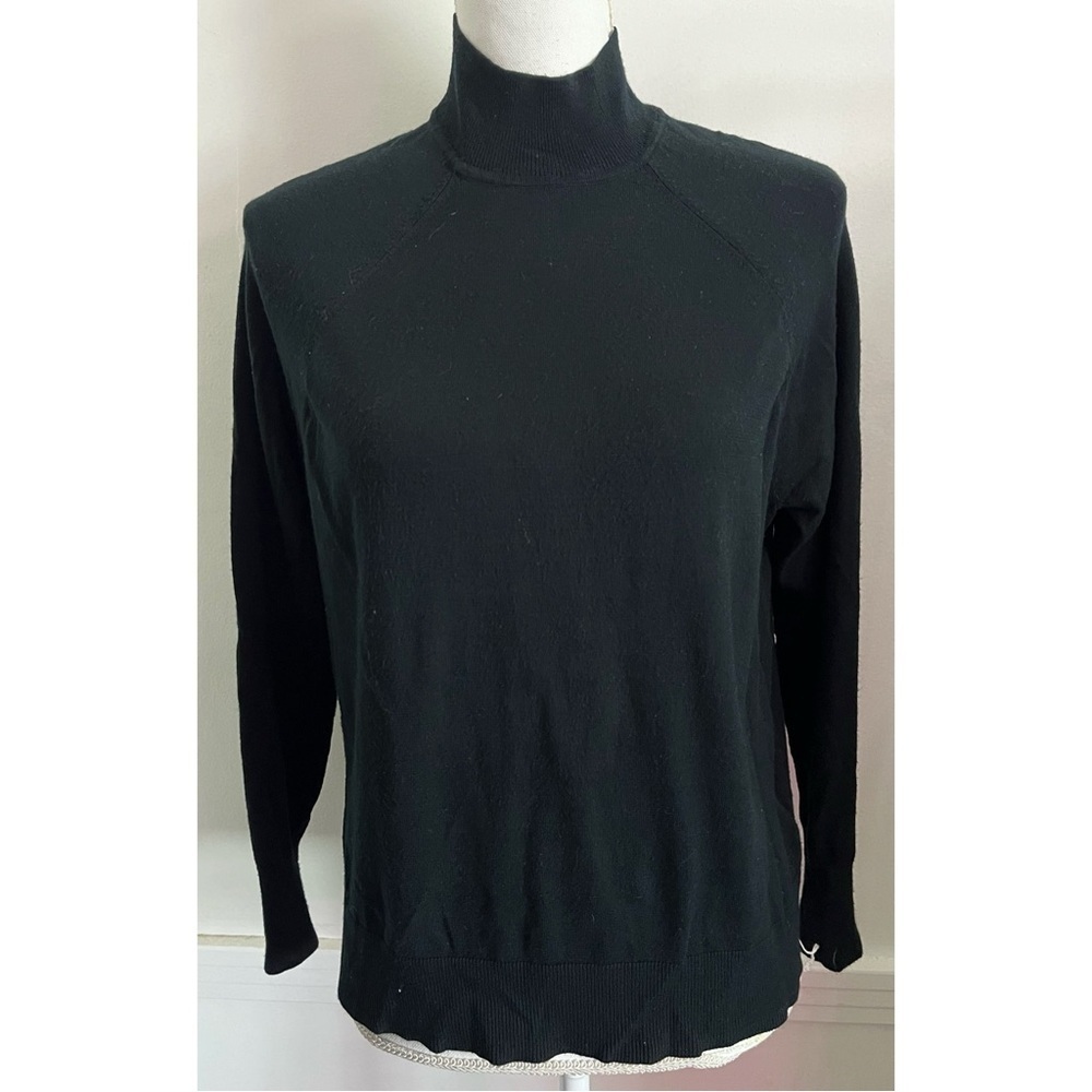 Daily Ritual • Black Lightweight Turtleneck Knit Sweater